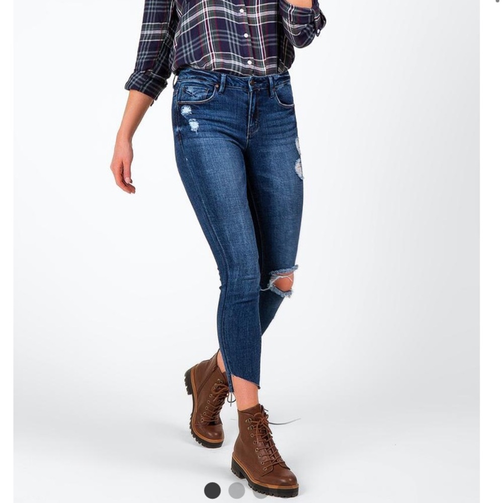 NWT Francescas Mid Rise Medium Wash Skinny Jeans